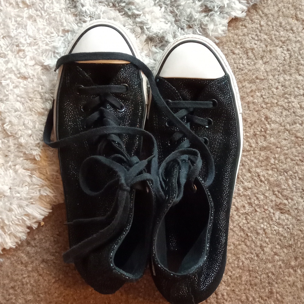 Converse Black and White High-Top Sneakers 10 Leather Upper - Picture 13 of 14